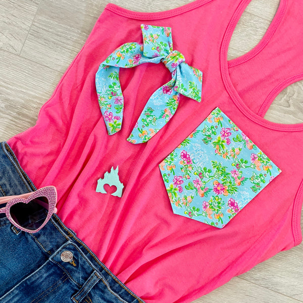 Lilly Style Pocket Tee