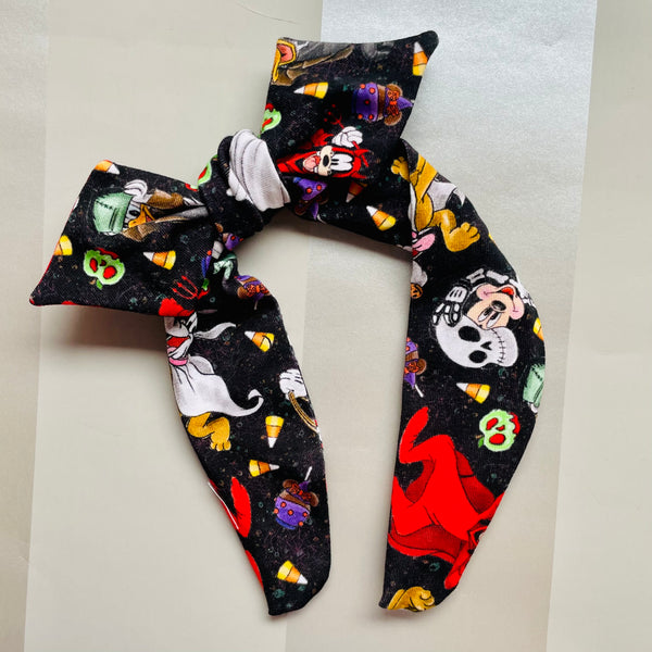 Fab 5 in Fancy Dress Bow Band